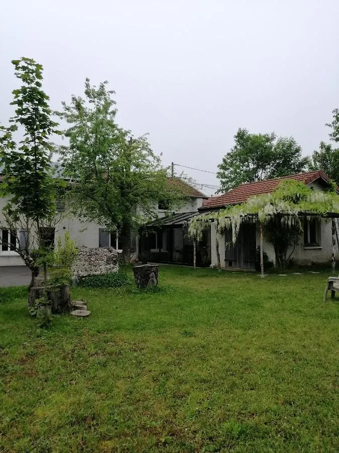 Balad'Ane Bed & Breakfast Flacheres 0*,